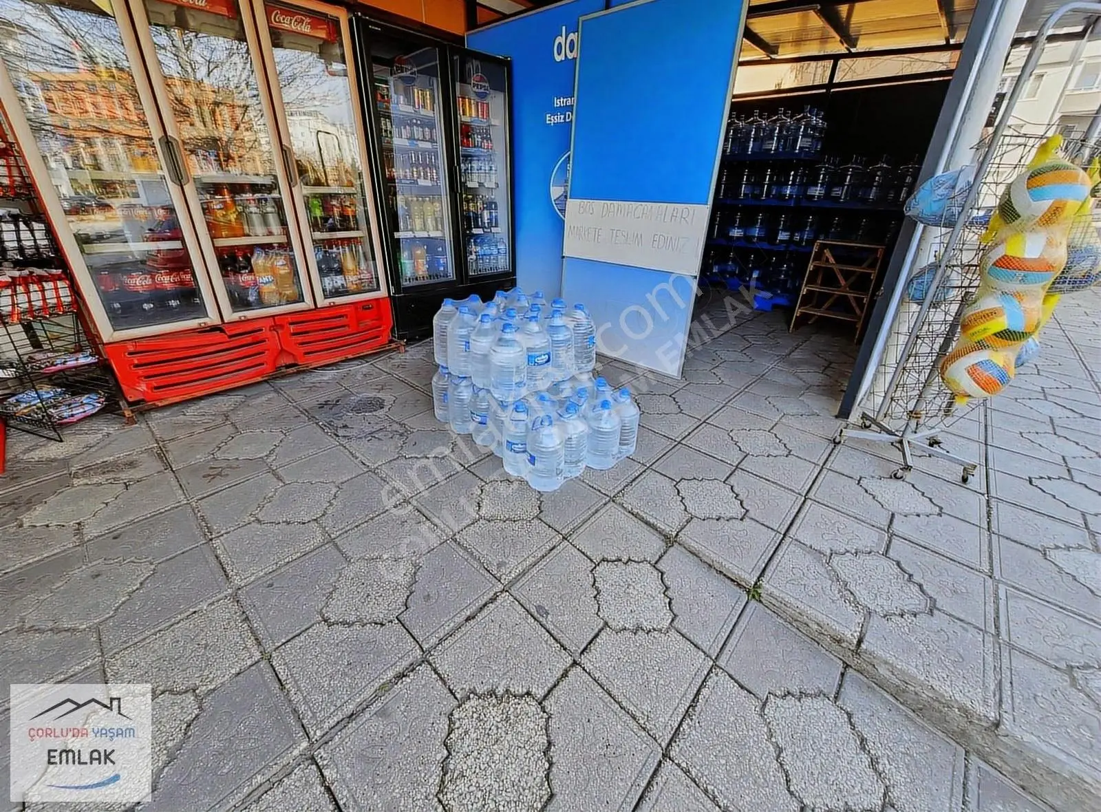 Muhittin Mah.130m²,köşe Başı,yüksek Cirolu Devren Kiralık Market