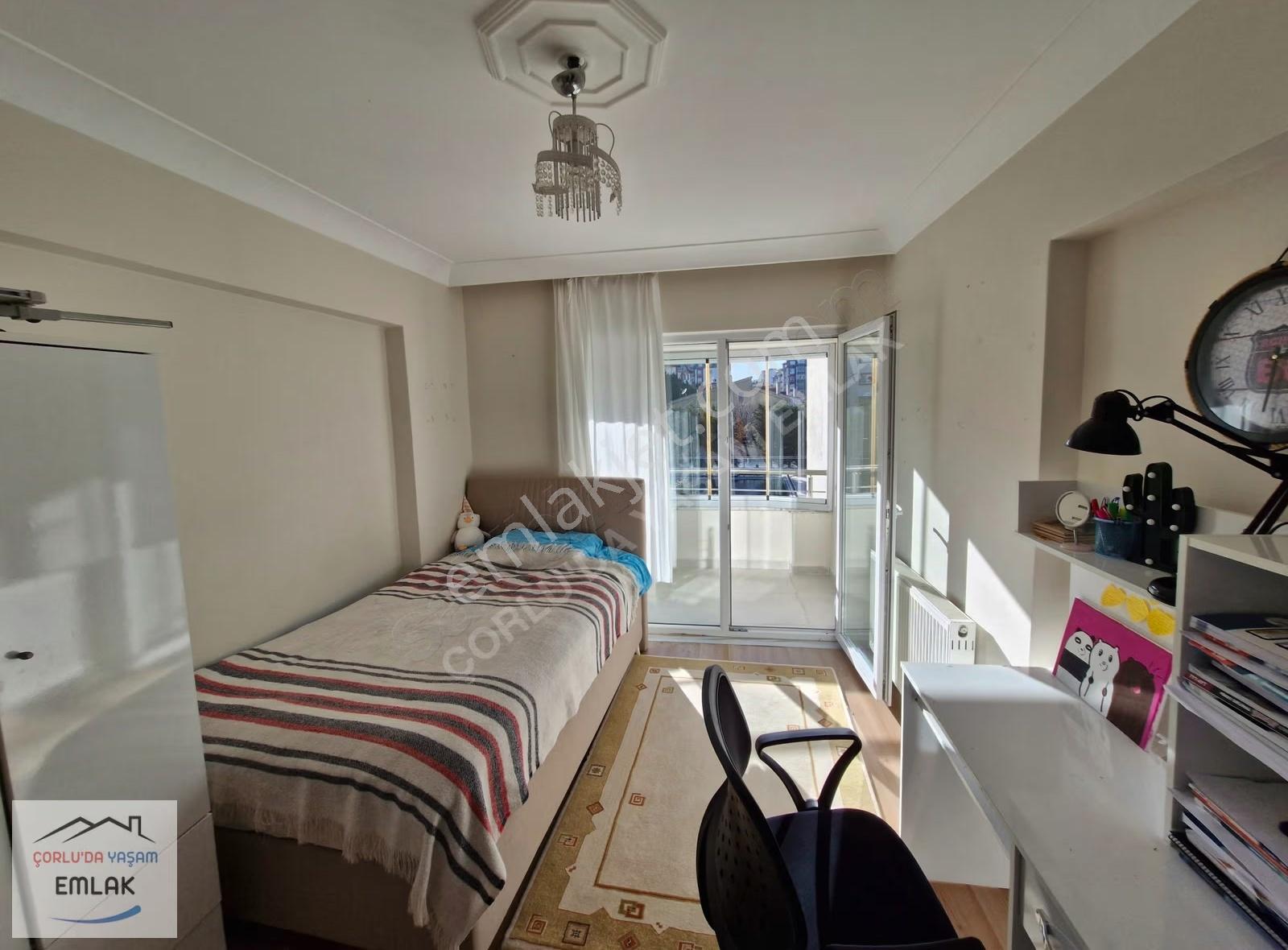 Çorlu Esentepe'de Satılık 3+1 Daire,135m², Site İçinde, Havuzlu - Görsel 16