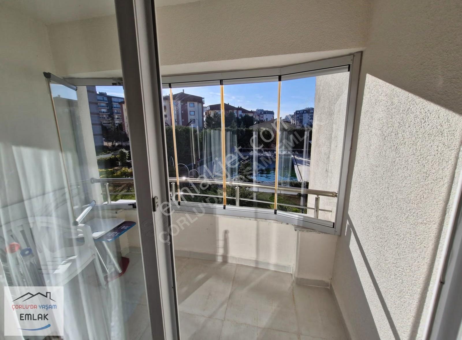 Çorlu Esentepe'de Satılık 3+1 Daire,135m², Site İçinde, Havuzlu - Görsel 17
