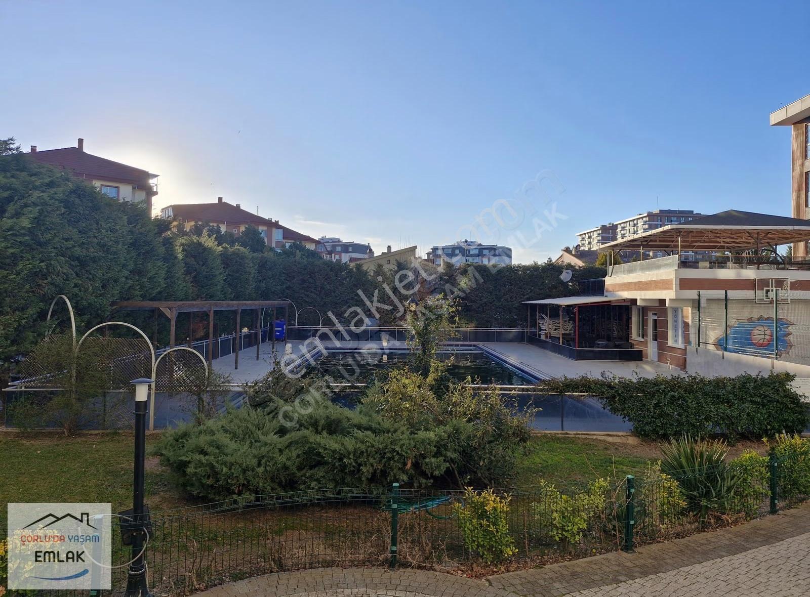 Çorlu Esentepe'de Satılık 3+1 Daire,135m², Site İçinde, Havuzlu - Görsel 4