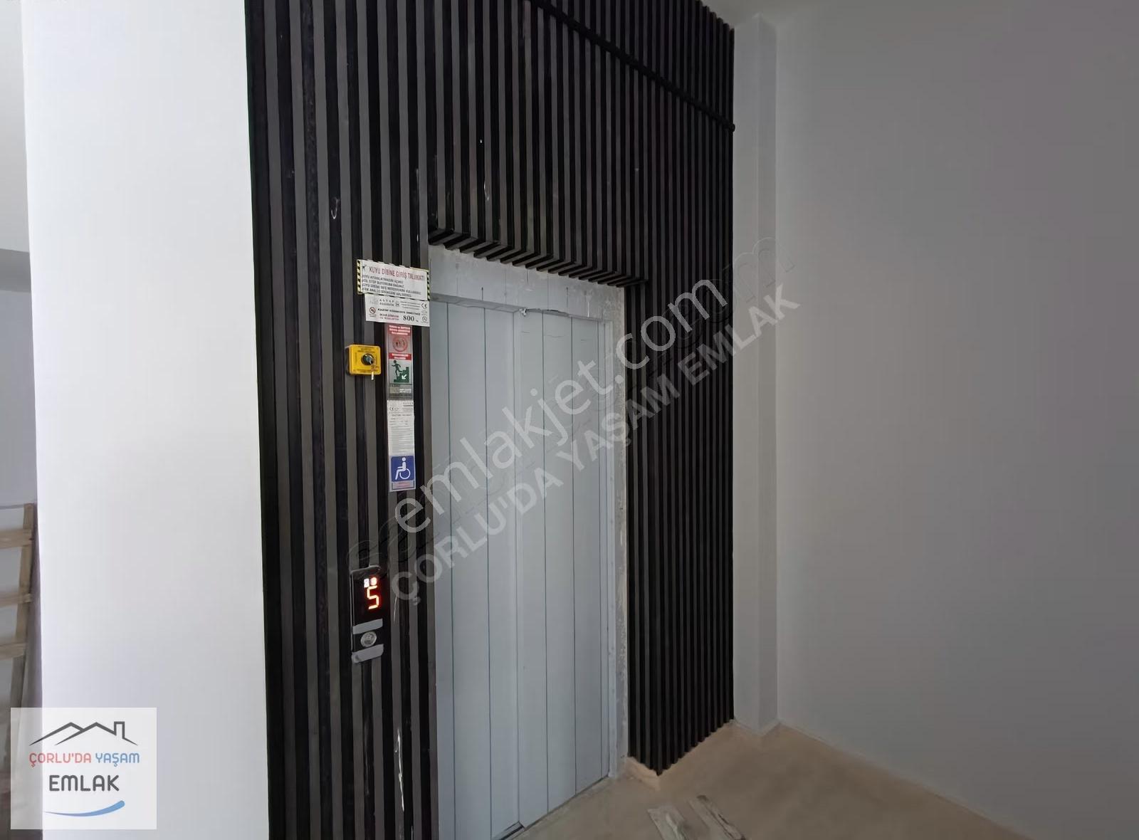 Muhittin Mh Eski Salı Pazarı Yolu Lüks Sıfır 2+1 Kiralık Daire - Görsel 23