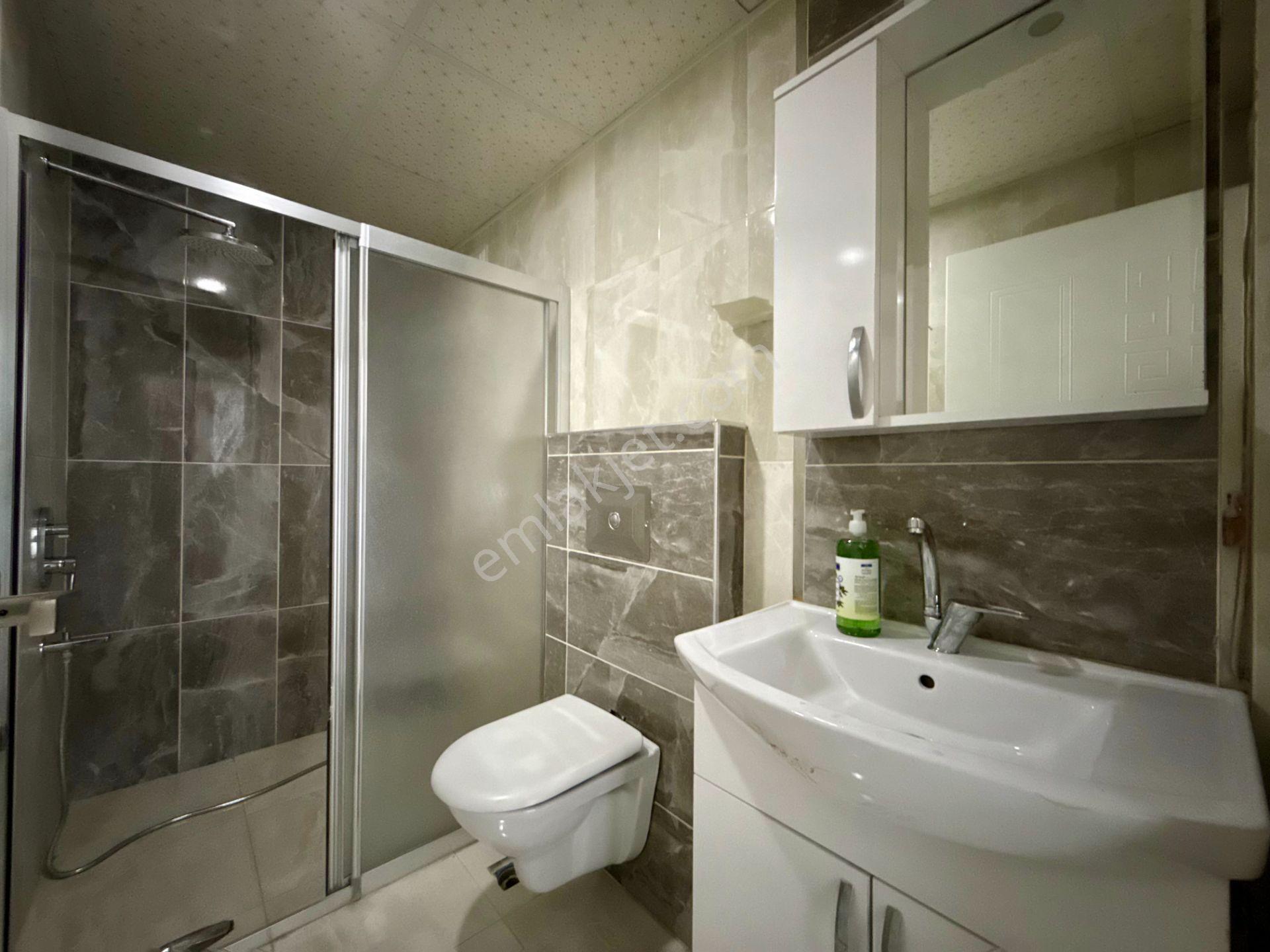 Şehir Hastanesine 1 Km, Havuzlu Sitede Sıfır Eşyalı Kiralık 2+1 - Görsel 21