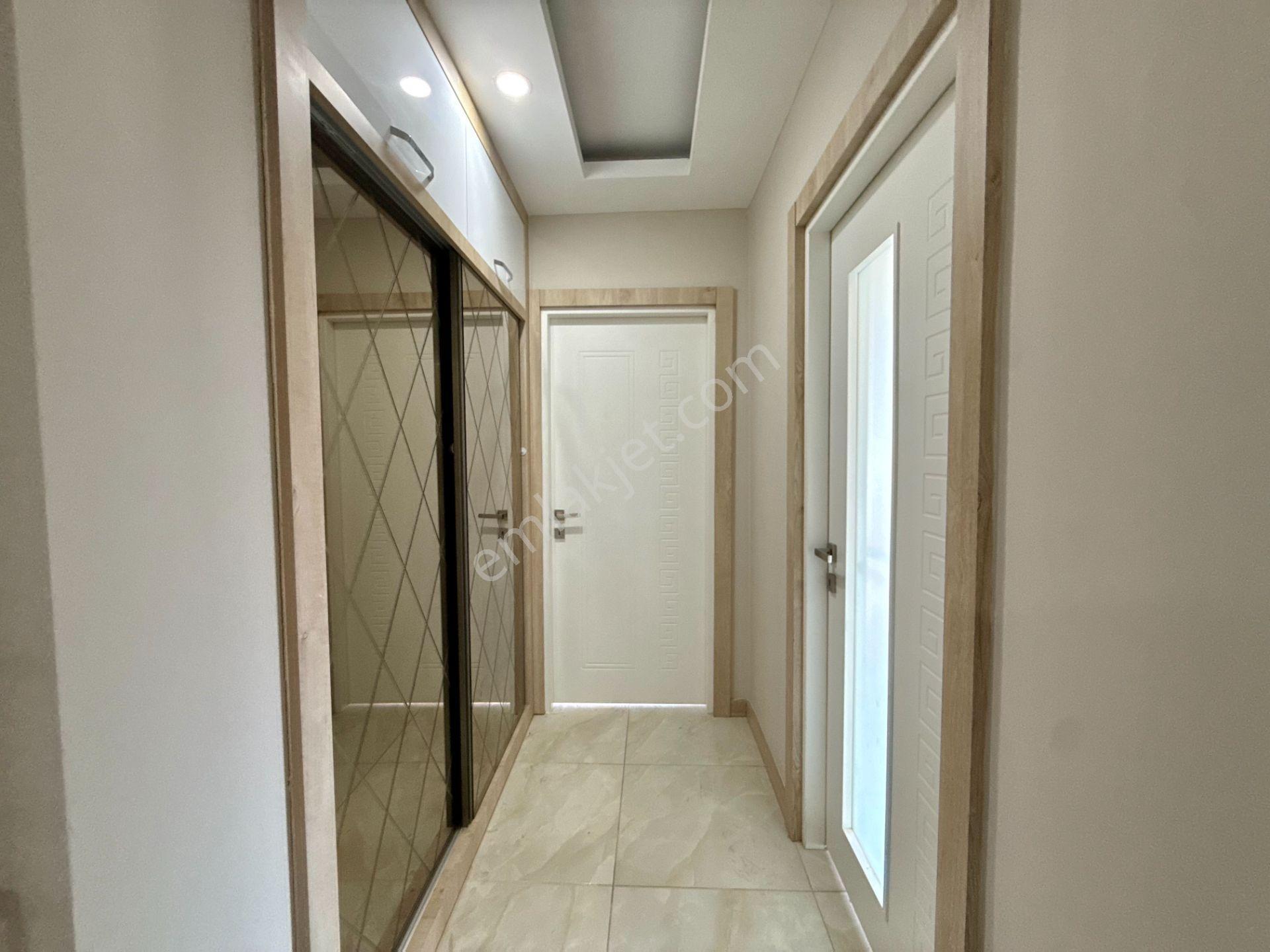 Şehir Hastanesine 1 Km, Havuzlu Sitede Sıfır Eşyalı Kiralık 2+1 - Görsel 27