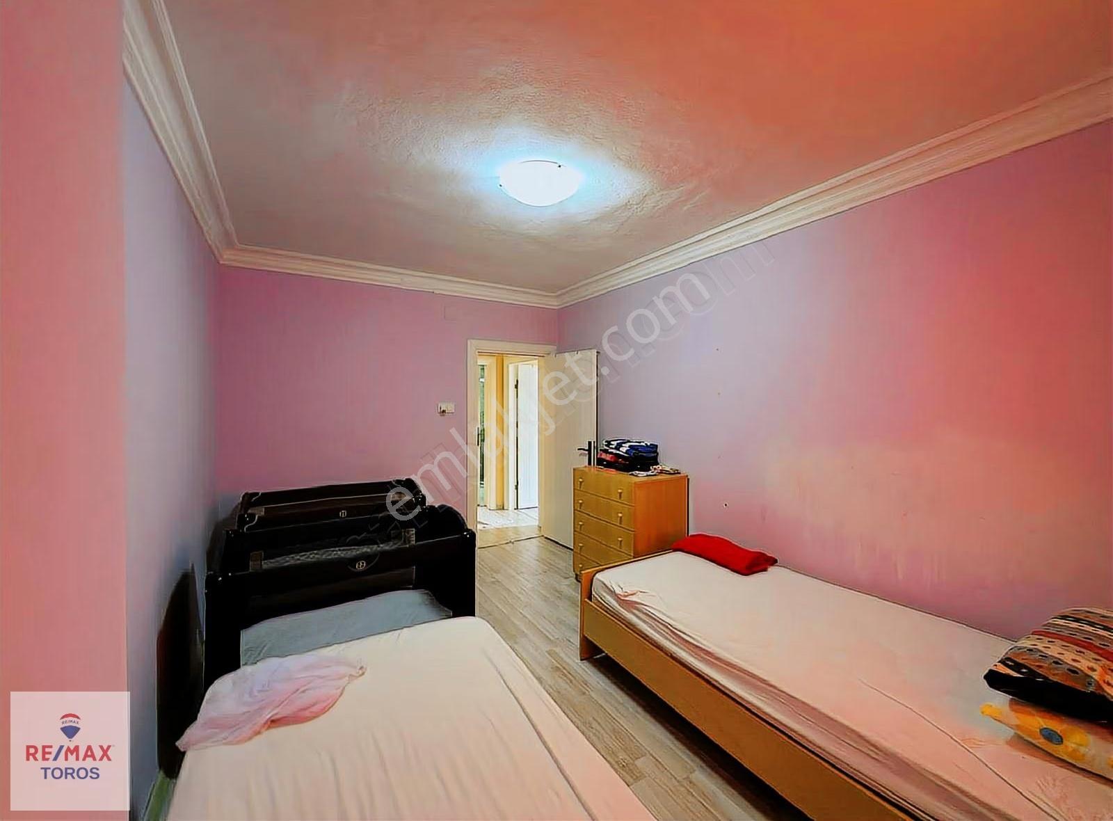 Remax Toros'tan Çeşmeli'de Altunören 1 Sitesi'nde Satılık 3+1 - Görsel 24