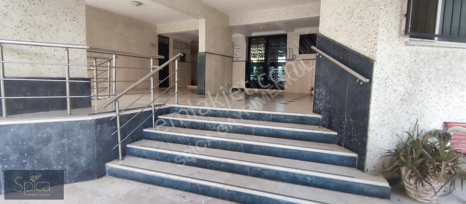 Yeni Girne Caddesi Yakını Modern Tasarımlı 3+1 Satılık Daire - Görsel 29