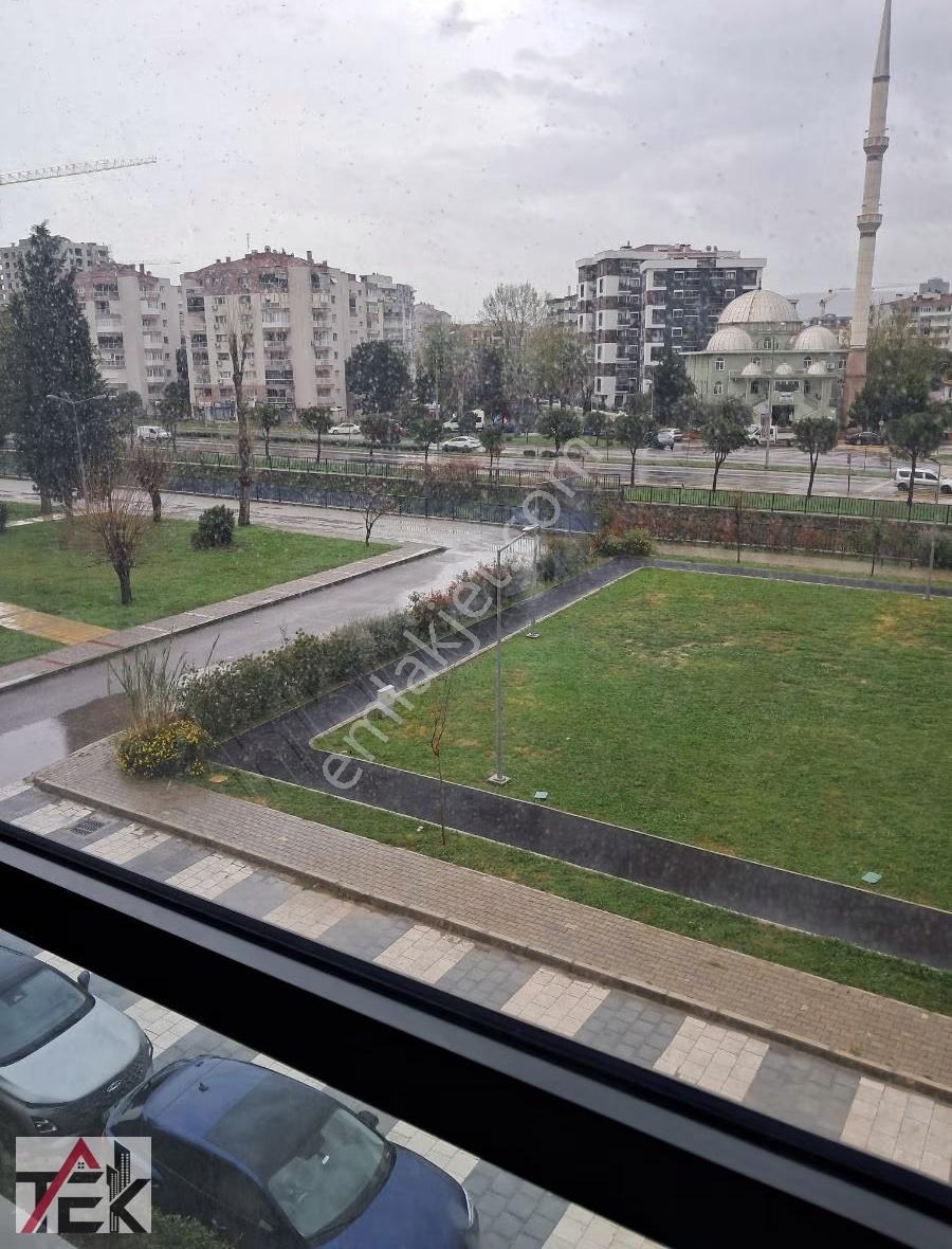 Bulvar Bayraklı'da 4+1 Sıfır Arakat Havuzlu Rezidans Satılık - Görsel 20