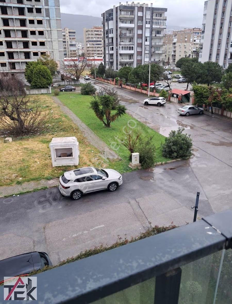 Bulvar Bayraklı'da 4+1 Sıfır Arakat Havuzlu Rezidans Satılık - Görsel 32
