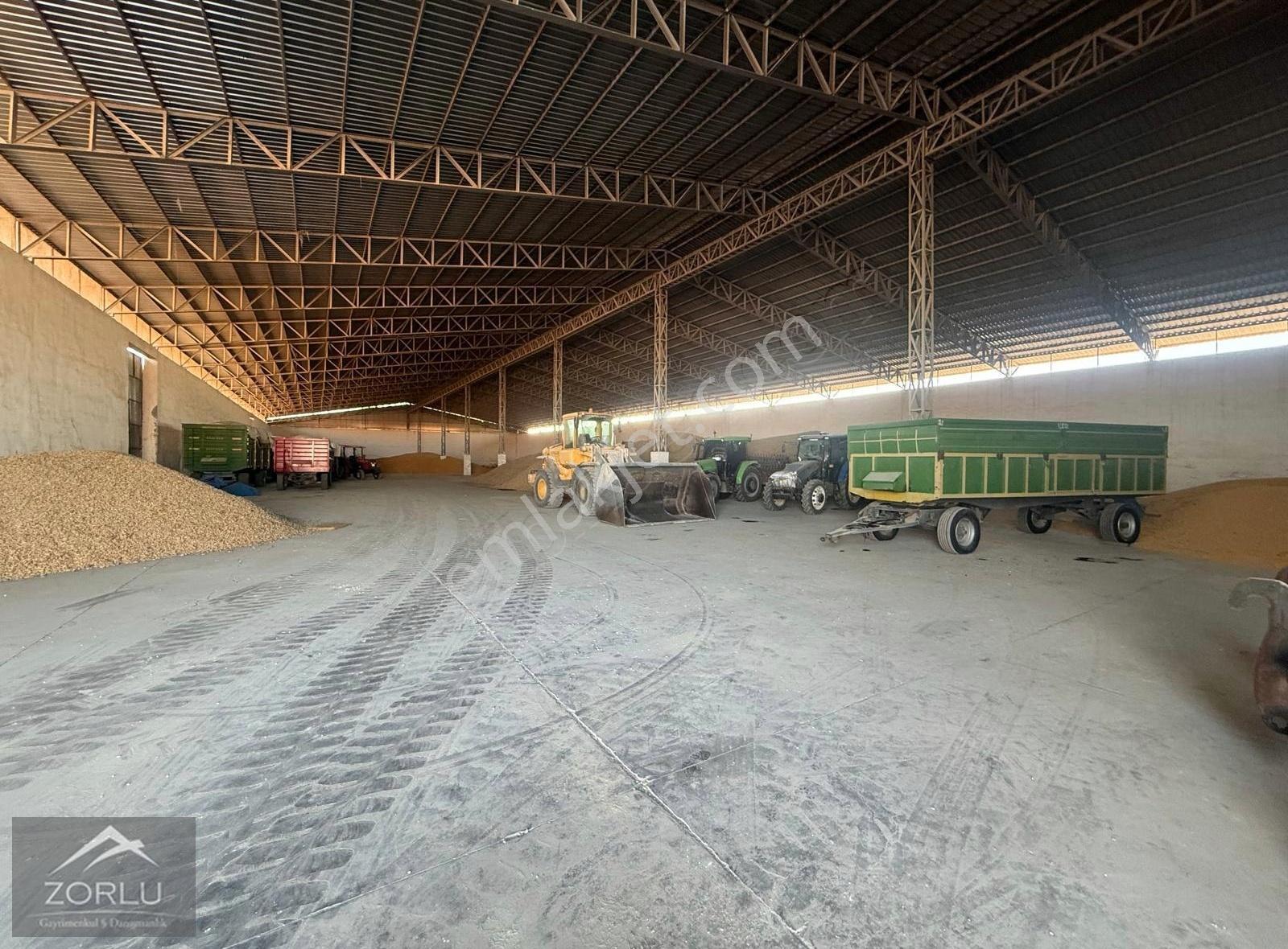 Zorlu Gayrimenkul'den Ceyhan Mercin'de 4000m2 Aylık Kiralık Depo - Görsel 10