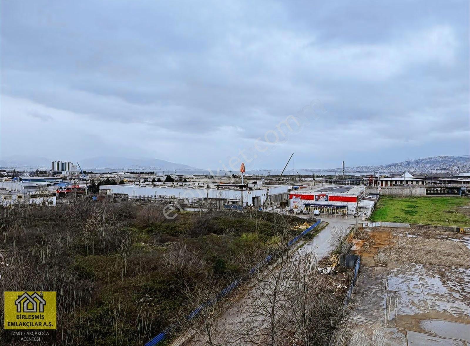 İzmit'te Prestijin Adresi Sapphire Plaza'da 55m2 Kiralık Ofis - Görsel 9