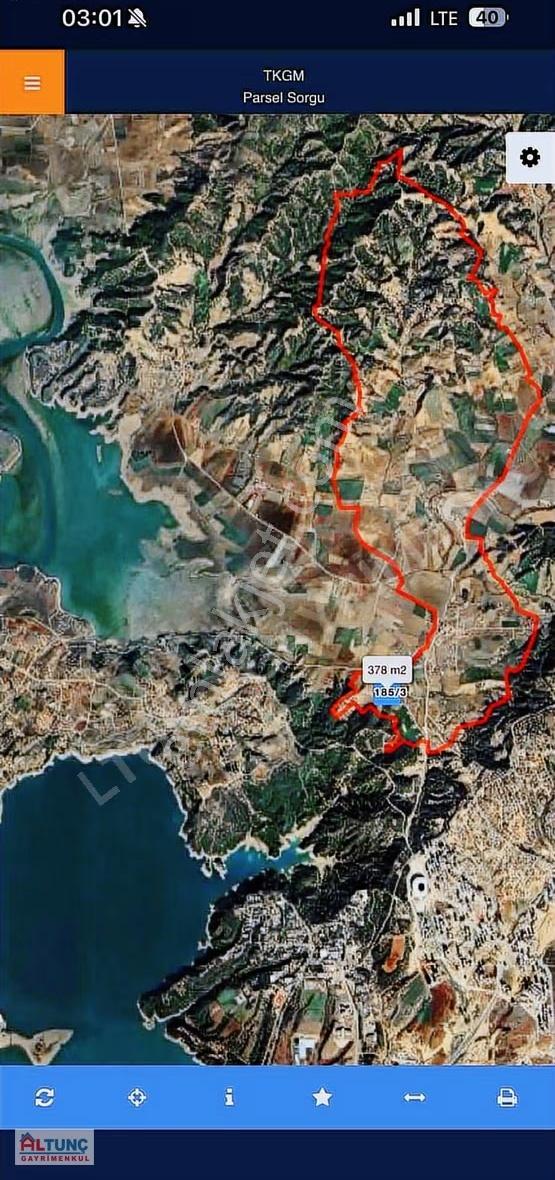 Göl Manzaralı Yeri Çevrili Bulvar Üzerinde - Görsel 2
