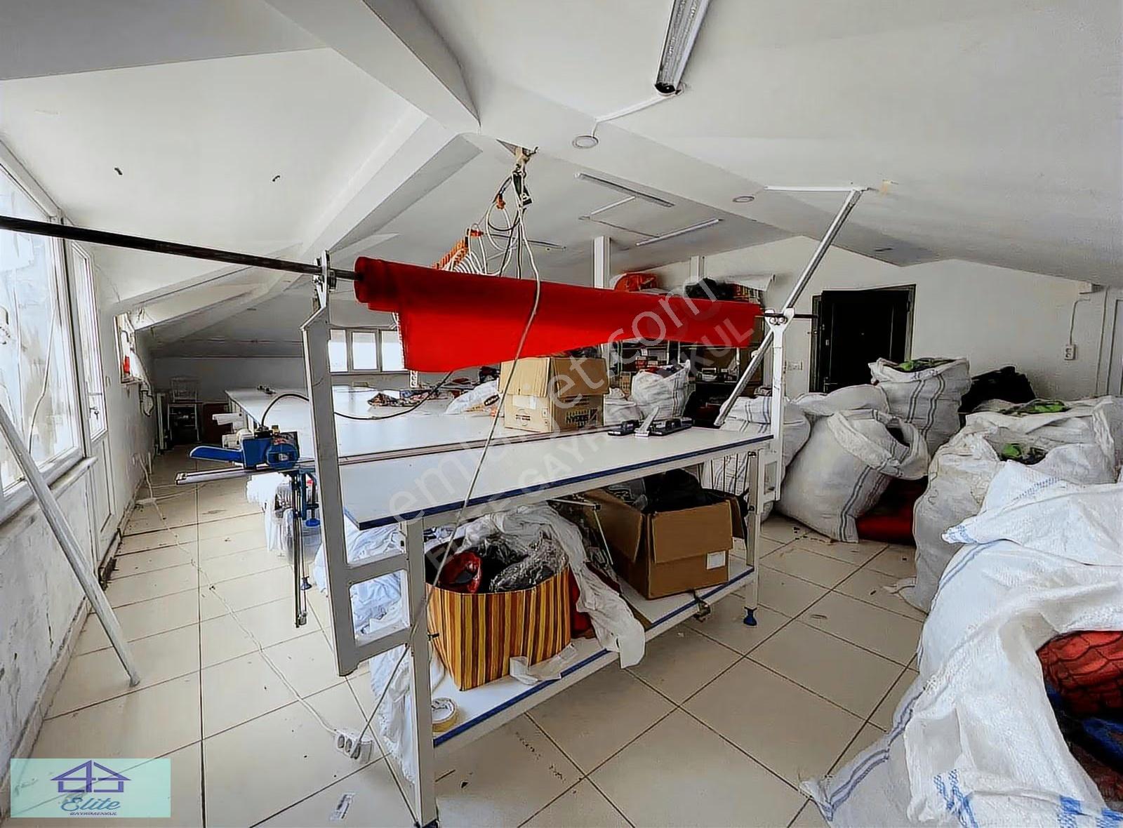 Sancaktepe'de Kiralık Dubleks Teraslı Plaza Katı - Görsel 11