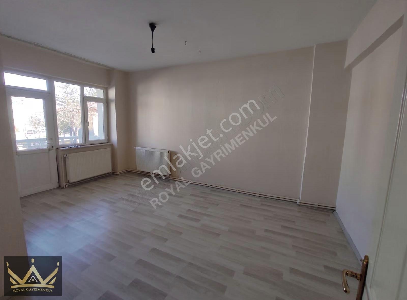 Royal Den Sporkent Girişinde 3+1 Geniş,bakımlı Kiralık Daire - Görsel 7