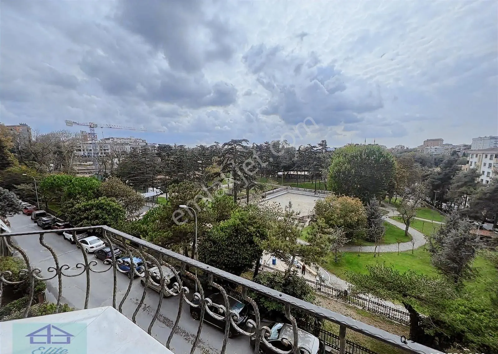 Kavacık 'ta Park Manzaralı Geniş Daire