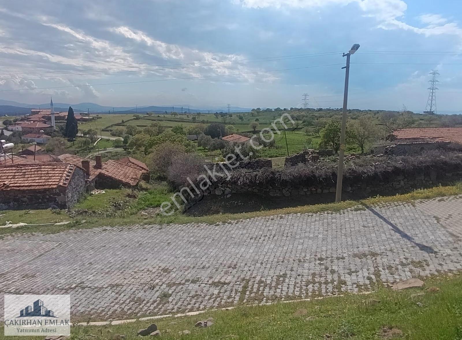 Aliağa Bahçedere Köyünde Satılık % 50 İmarlı Arsa - Görsel 2