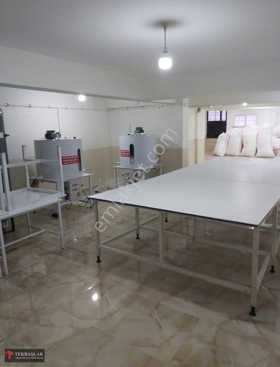 Tekbaşlar'dan Düz Ayak Giriş Kiralık Dükkan 250m2 - Görsel 7