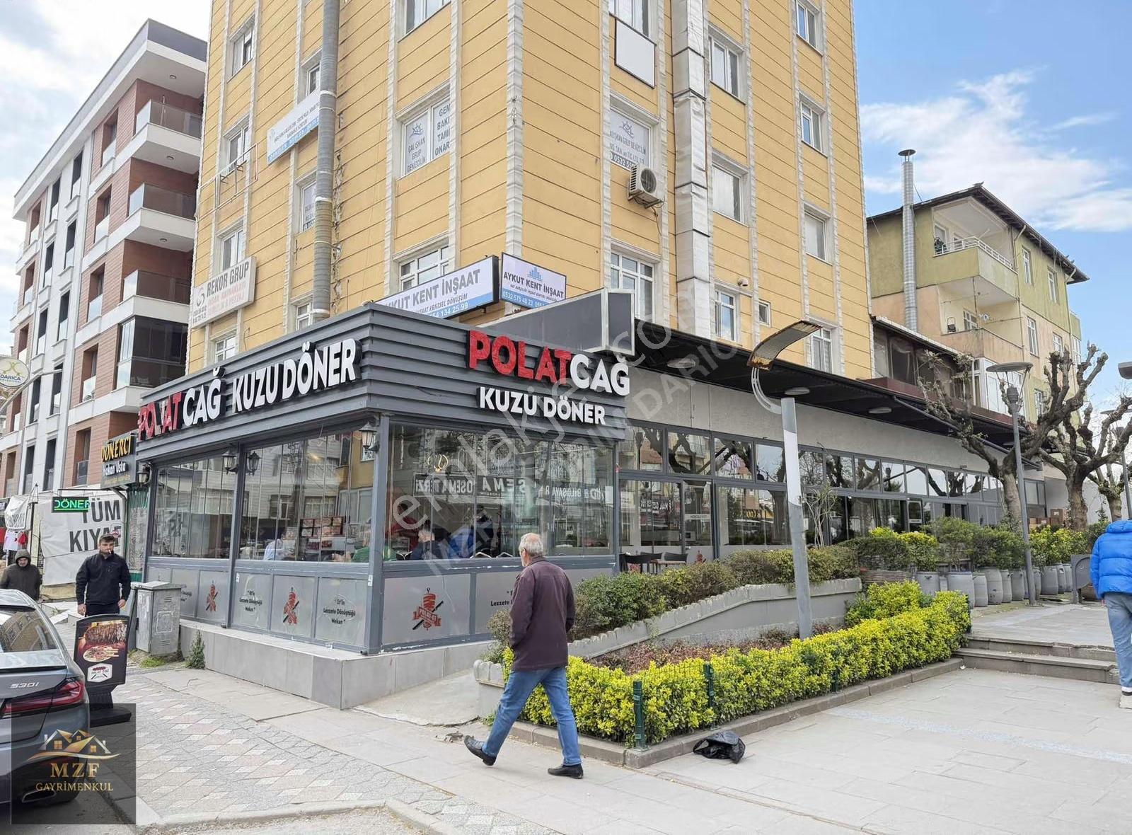 Mzfden İstasyon Caddesi Cadde Cephe Devren Kiralık Restoran