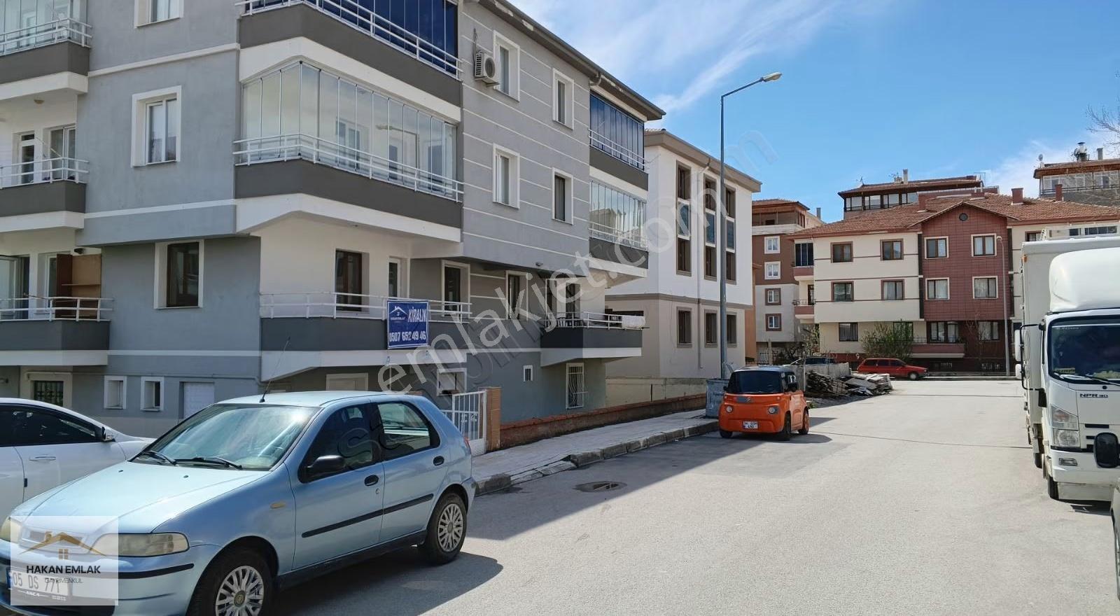 Hakan Emlaktan Buhara Evlerde Kiralık 3+1 Daire - Görsel 2