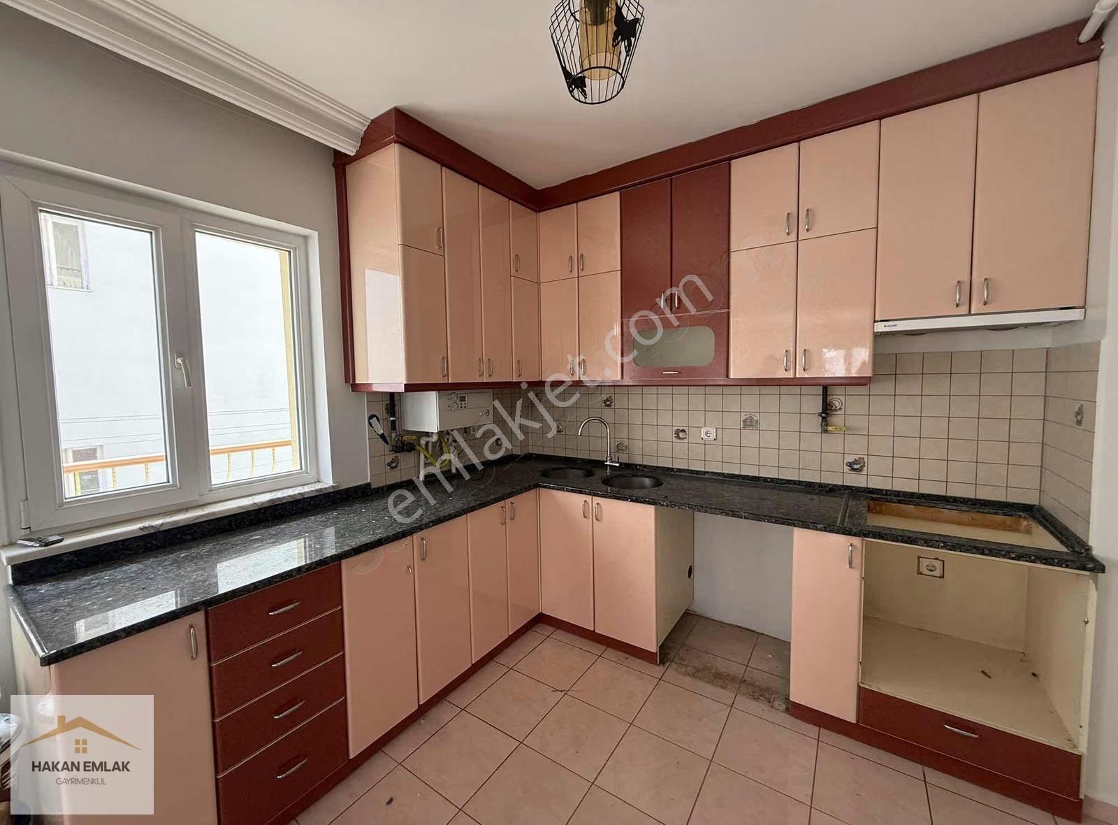 Hakan Emlak'tan İlim Yayma Karşısı 3+1 145 M² Satılık Daire - Görsel 12