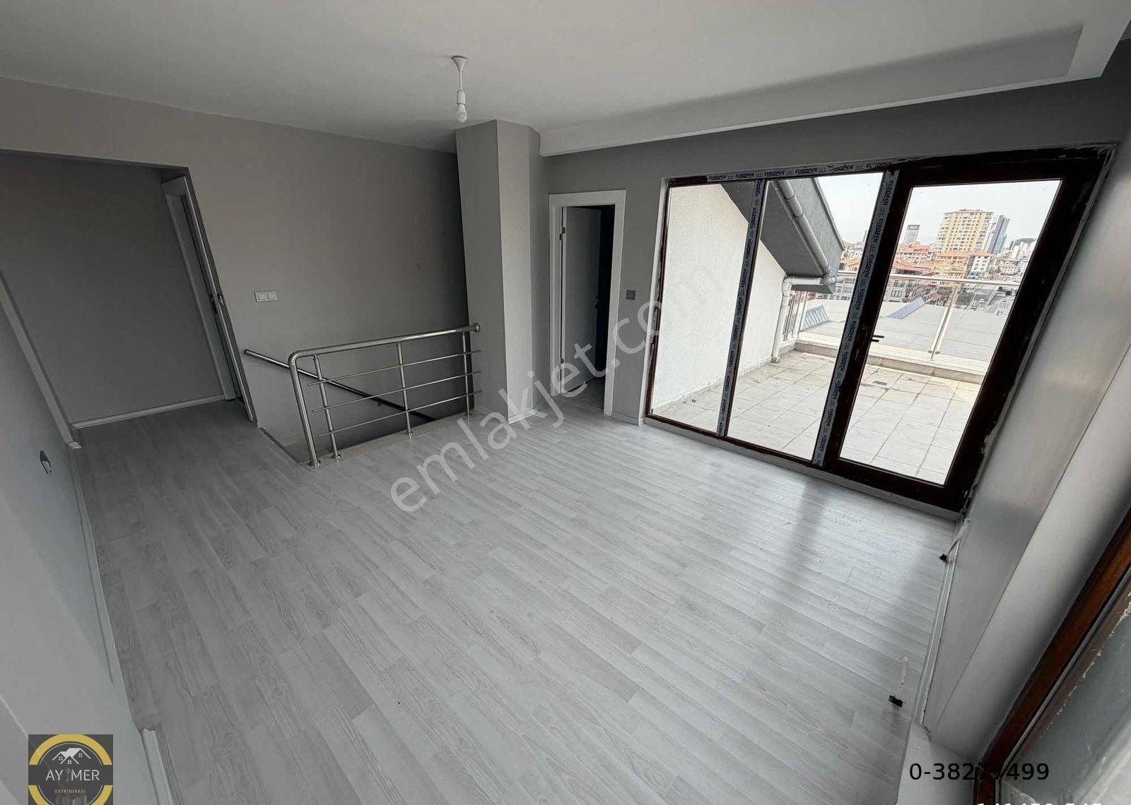 Çankaya Sokullu Pazar Karşı 70m2 1+1 Teraslı Manzararalı Satılık - Görsel 13