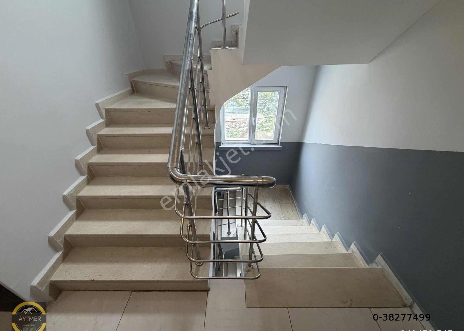 Çankaya Sokullu Pazar Karşı 70m2 1+1 Teraslı Manzararalı Satılık - Görsel 4