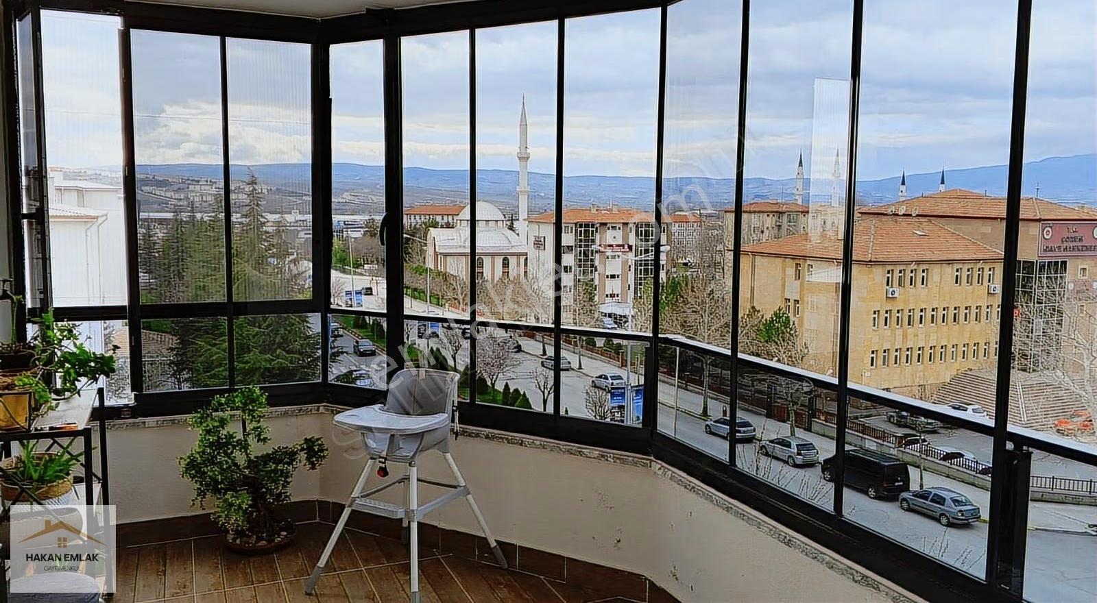 Hakan Emlaktan Hastane Bölgesi 4+1 Lüxx Satılık Ara Kat Daire - Görsel 6