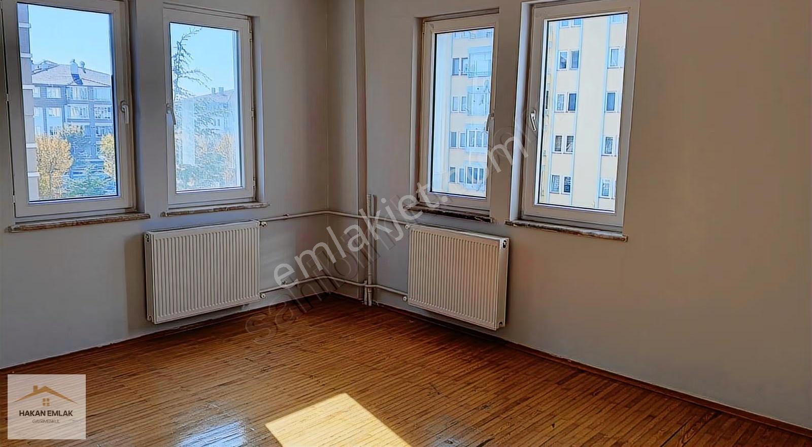 Hakan Emlak Buhara Özel Hastane Yanı 3+1 Ara Kat Kiralık Daire - Görsel 11