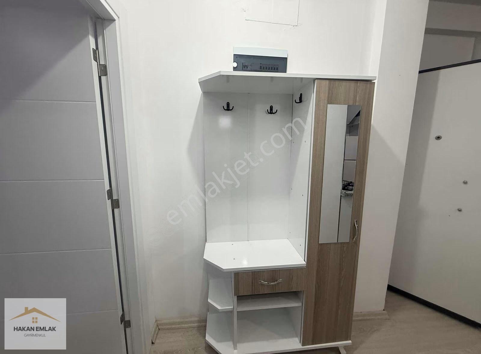 Hakan Emlak'tan Şehir Merkezinde 1+1 Eşyalı Kiralık Daire - Görsel 9