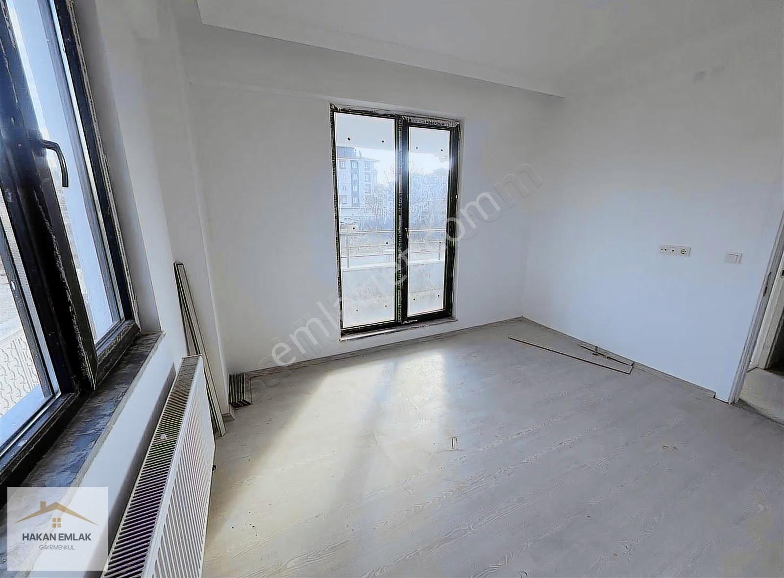 Hakan Emlak'tan Kapaklı'da Sıfır 3+1 Kiralık Daire - Görsel 12