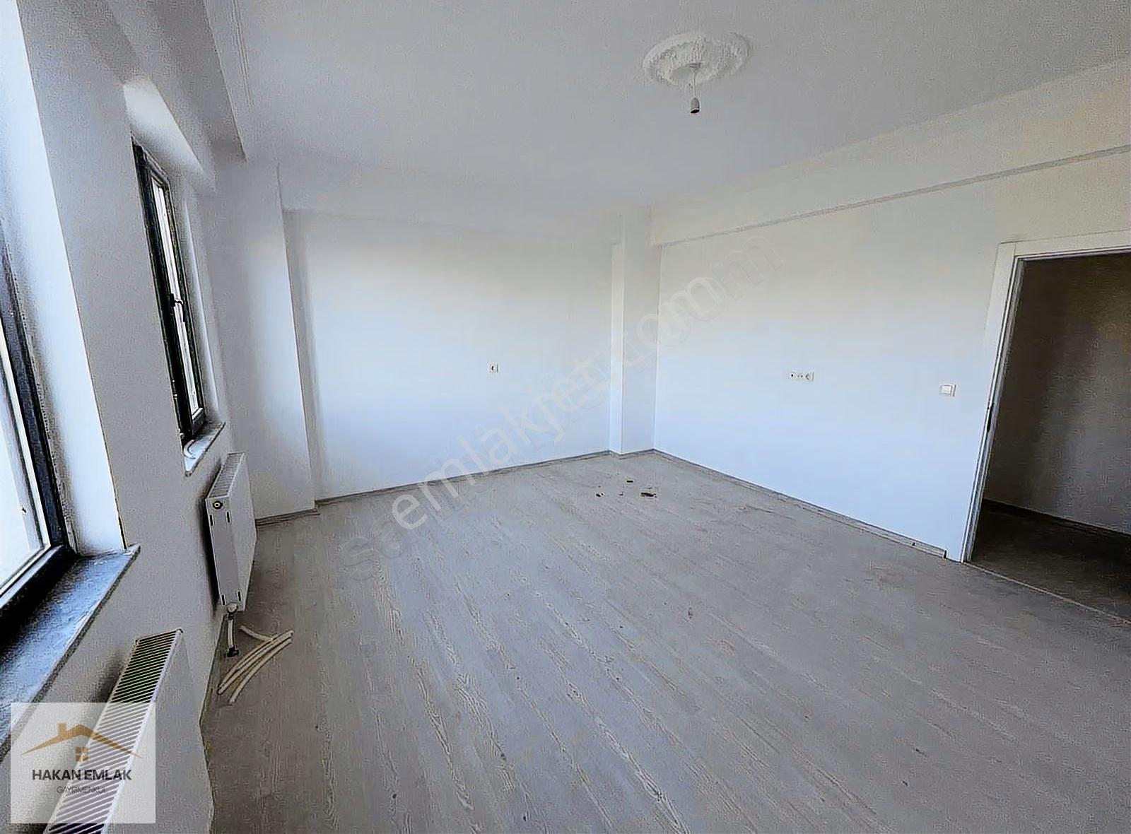 Hakan Emlak'tan Kapaklı'da Sıfır 3+1 Kiralık Daire - Görsel 36