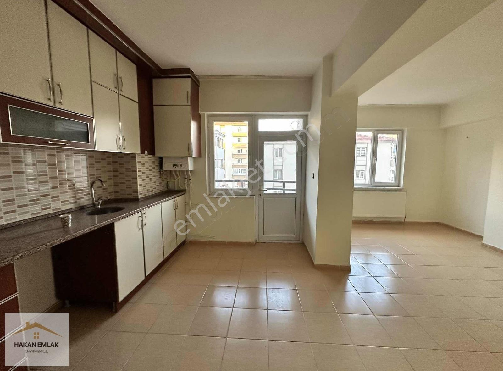 Hakan Emlak' Tan Bahabey Caddesi Üzerinde 4+0 Kiralık Daire - Görsel 14