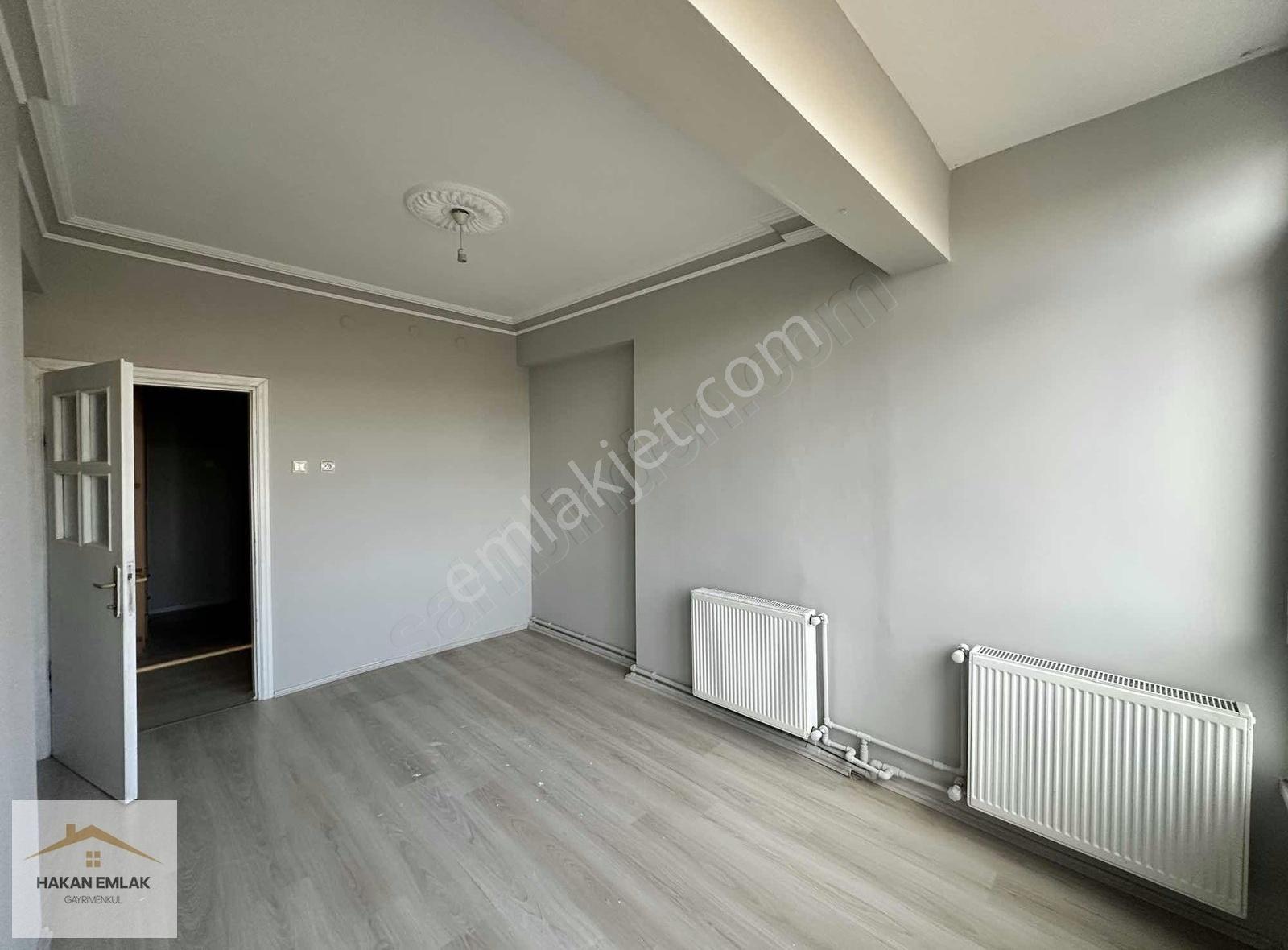Hakan Emlak'tan Bahabey Caddesinde 3+1 Kiralık Daire - Görsel 38