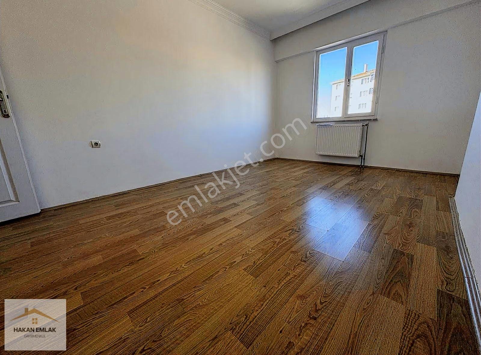 Hakan Emlak'tan Buhara 5.cd Yakını Satılık | 145m² 3+1 Ara Kat - Görsel 5