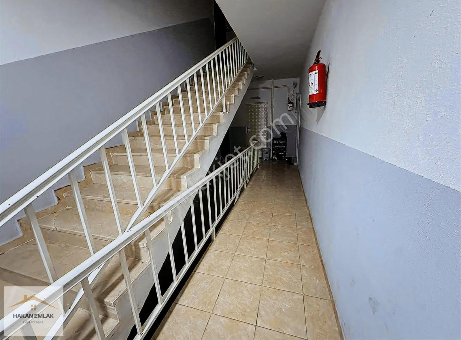 Hakan Emlak'tan Buhara 5.cd Yakını Satılık | 145m² 3+1 Ara Kat - Görsel 8