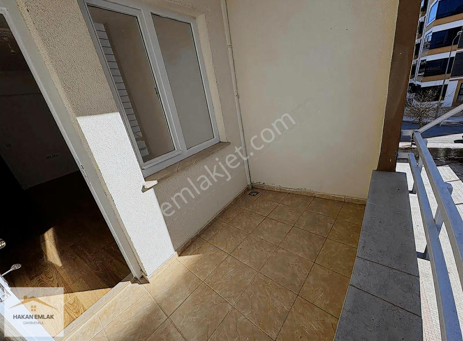 Hakan Emlak'tan Buhara 5.cd Yakını Satılık | 145m² 3+1 Ara Kat