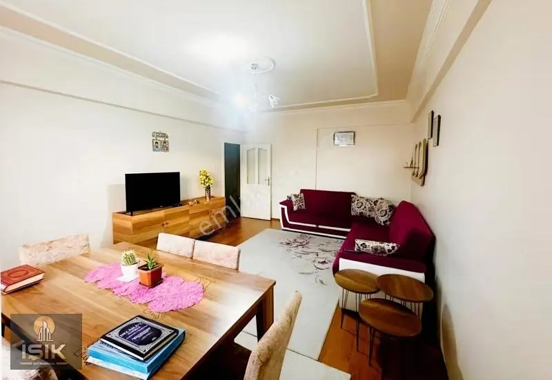 Işık Gayrimenkul' Den Hilalkent' Te Satılık 3+1 Daire