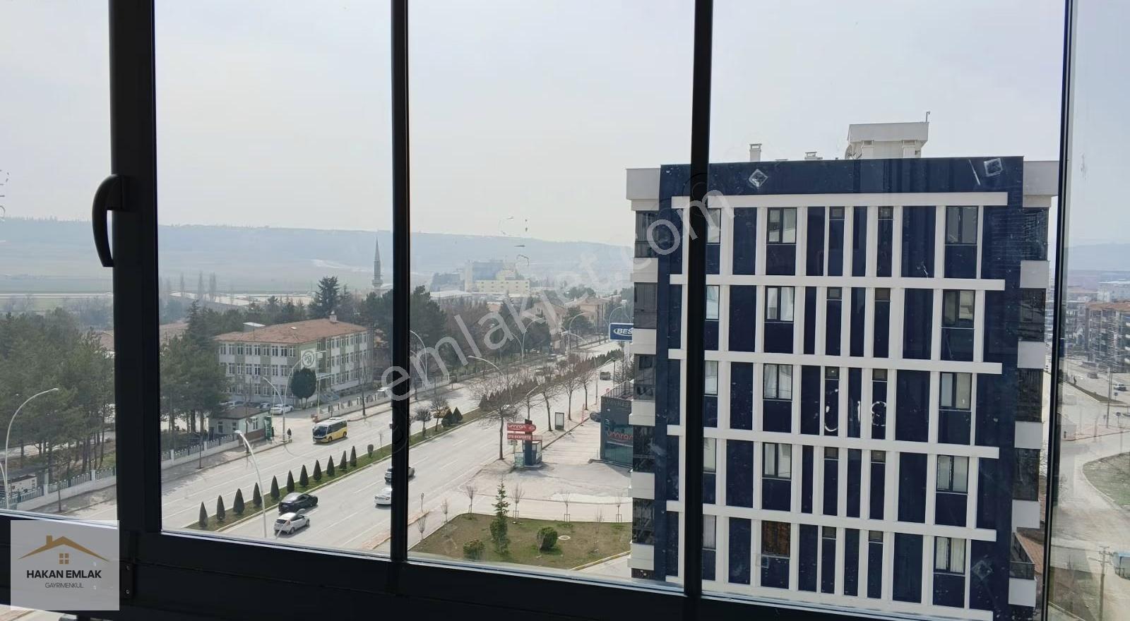 Hakan Emlaktan Hastane Bölgesi 2+0 Kiralık Lüxx Daire - Görsel 15