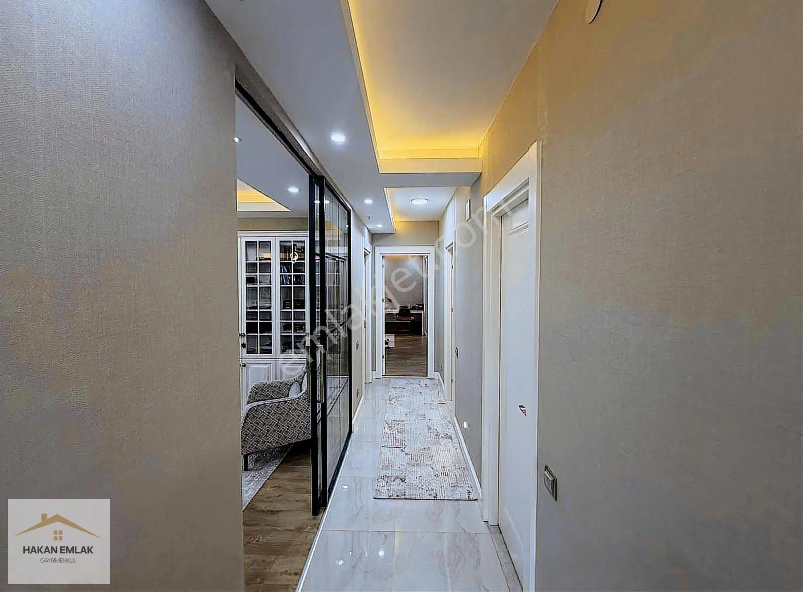 Hakan Emlak'tan Yunus 19 Rezidans'ta 156m2 Satılık Lüks Daire - Görsel 8