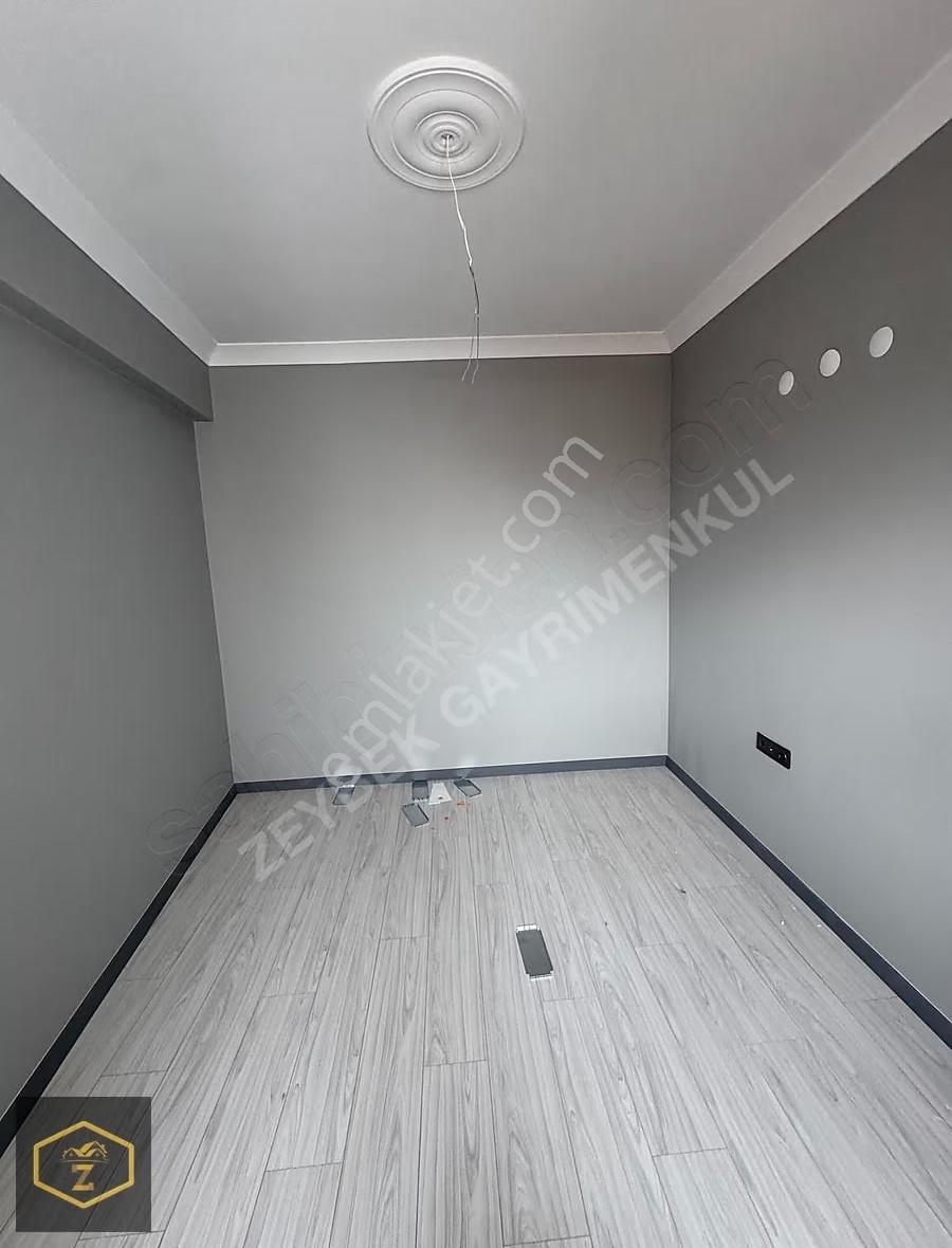 Zeybek Emlaktan Reşadiye De 2+1 Sıfır Dairemiz Satılıktır - Görsel 4