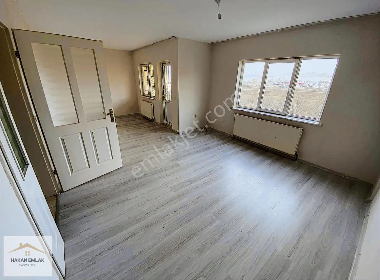 Hakan Emlak - Akkent Toki 2.cd Kiralık 3+1 Daire