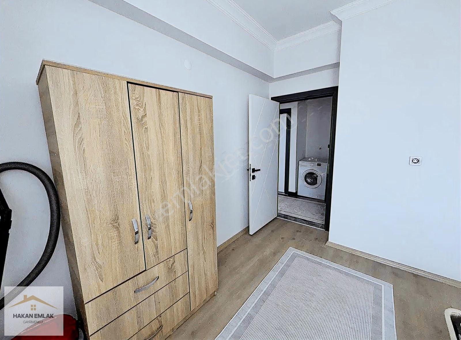 Hakan Emlaktan Kent Parkta Kiralık Sıfır Eşyalı 2+0 Daire - Görsel 5