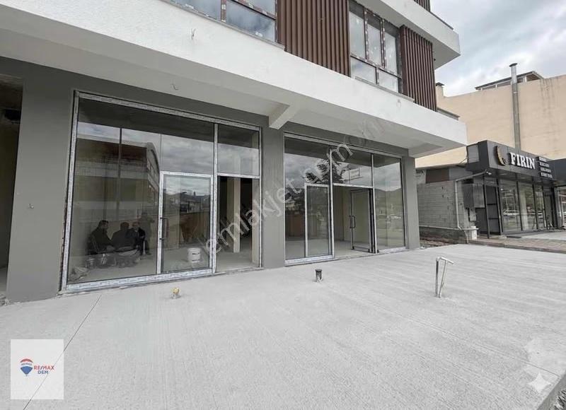 Remax Dem'den Ana Cadde Üzeri Satılık İş Yeri - Görsel 4