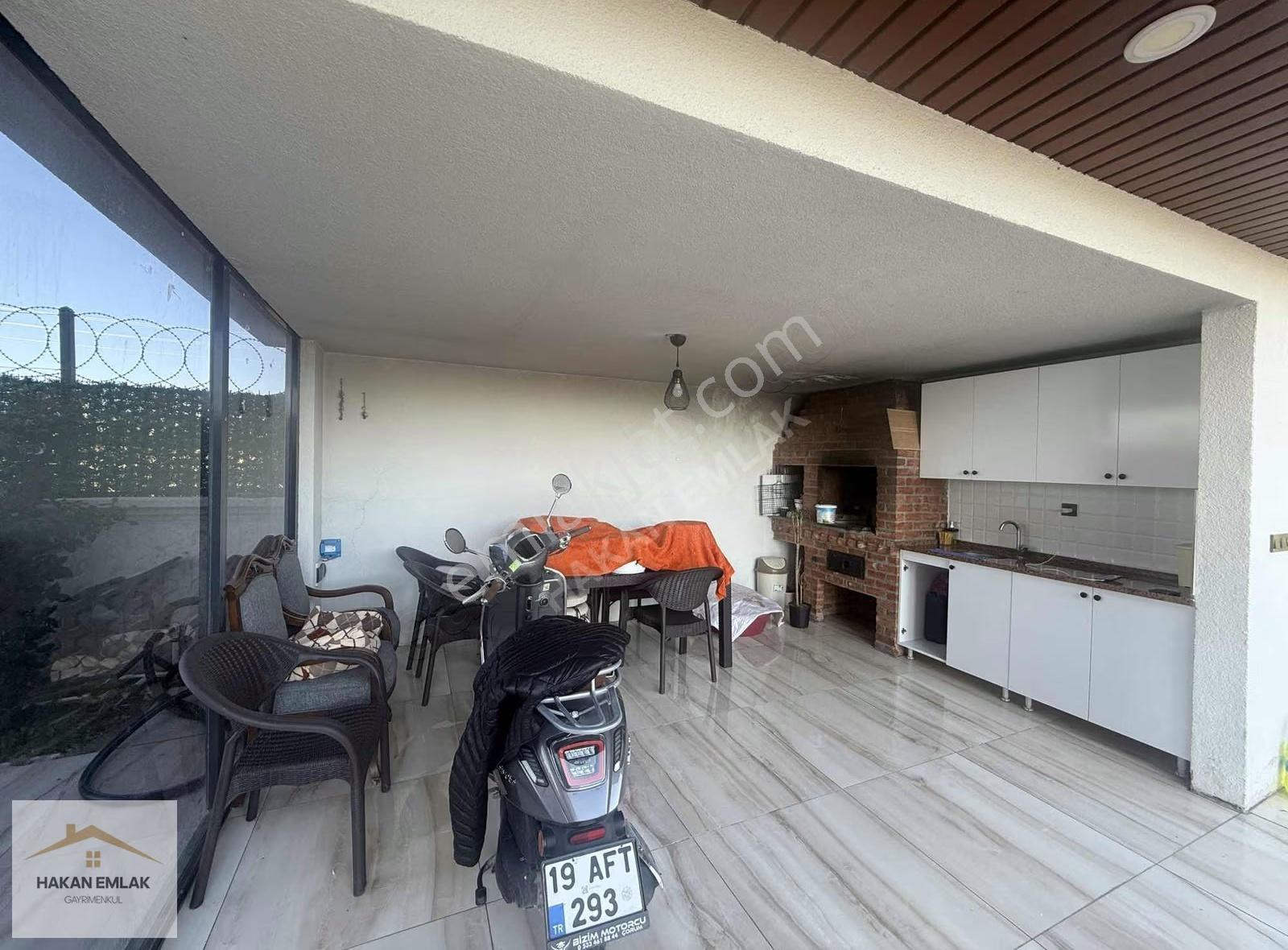 Hakan Emlak' Tan 2 Katlı Yüzme Havuzlu Eşyalı 4+1 Satılık Villa - Görsel 25