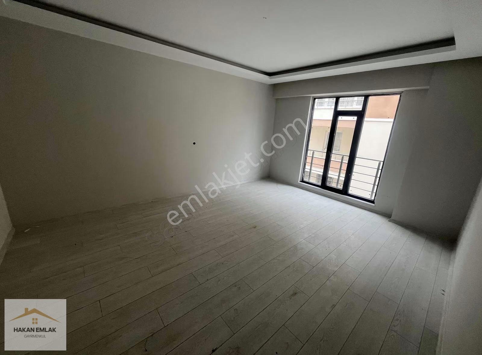 Hakan Emlaktan Beytepe Cami Yakını Satılık 3+1 Daireler