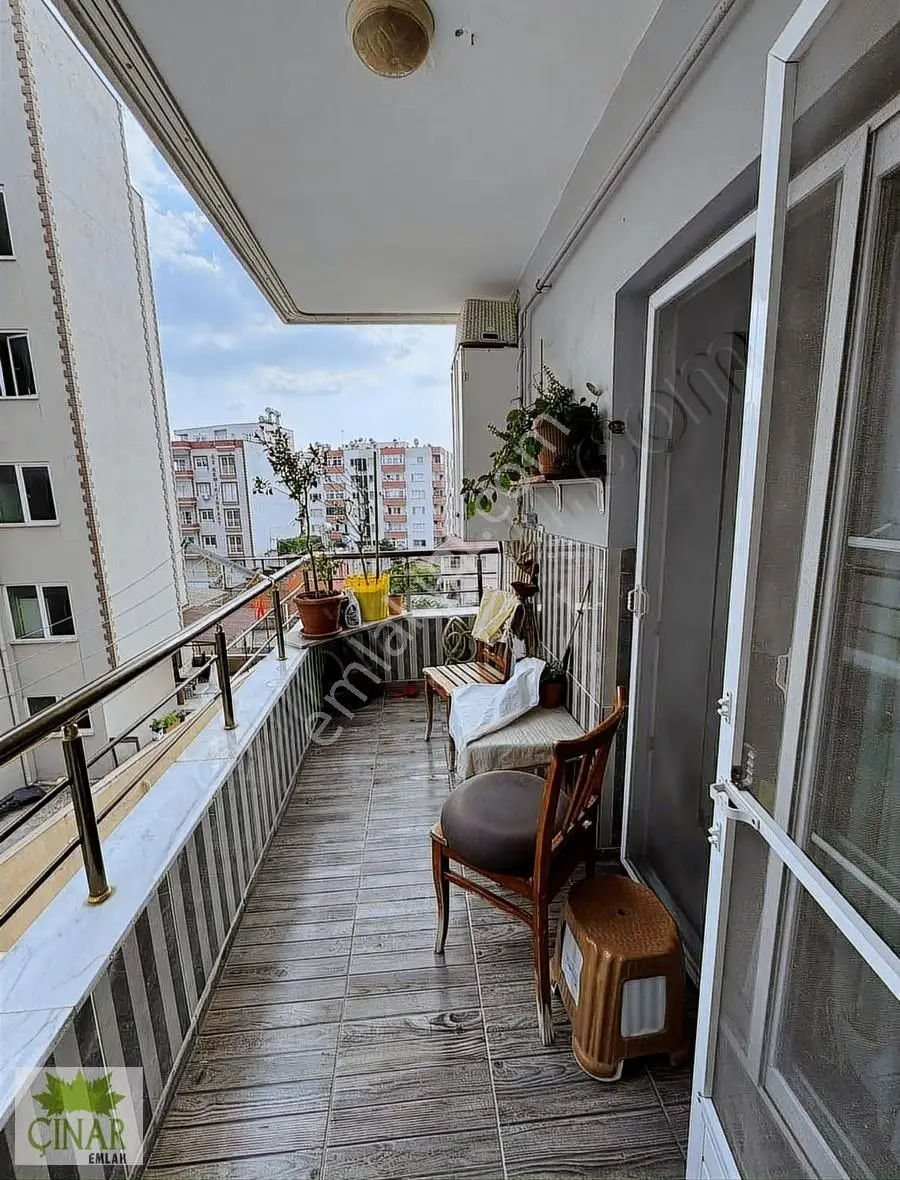 Çınar Emlak'tan Burhaniye Mh Satılık 3+1 Daire Güney Cephe - Görsel 4