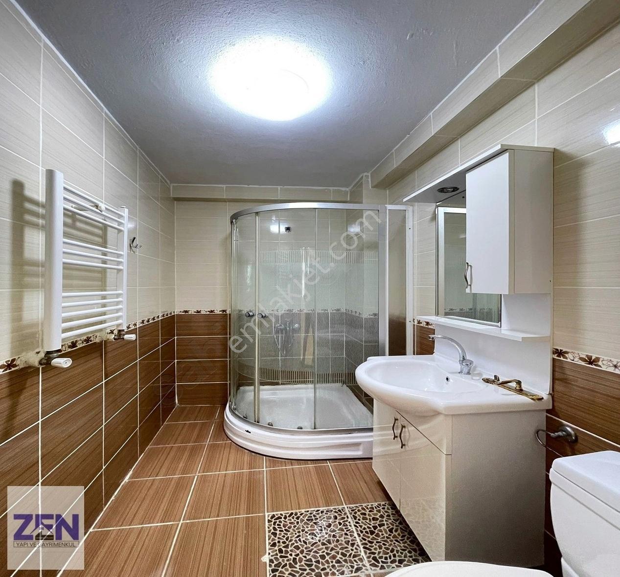 Metrobüse Çok Yakın İçi Full Yapılı Acil Satılık 2+1 Daire - Görsel 4