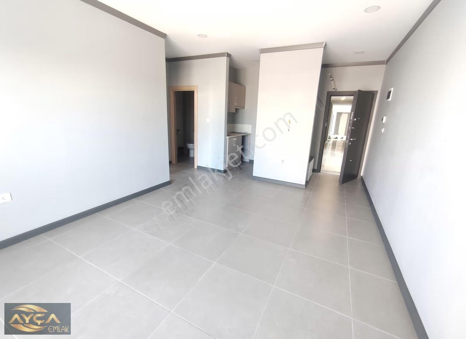İndirim Seyir Teraslı Ve Kapalı Otoparklı Ayçadan Kir.1+1 Daire - Görsel 22