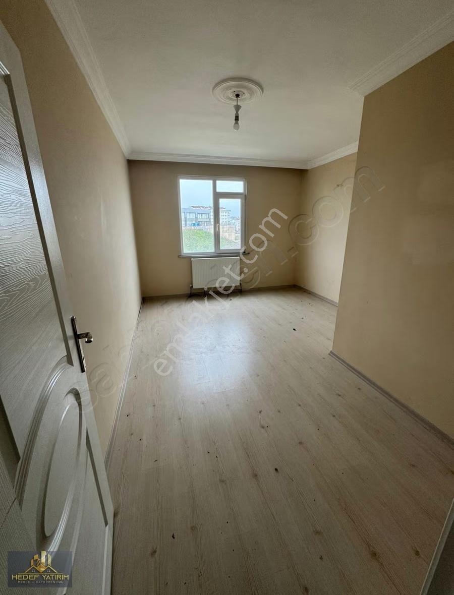 Bademlikte Kapalı Pazar Arkası Kiralık 2+1 Arakat Daire - Görsel 3