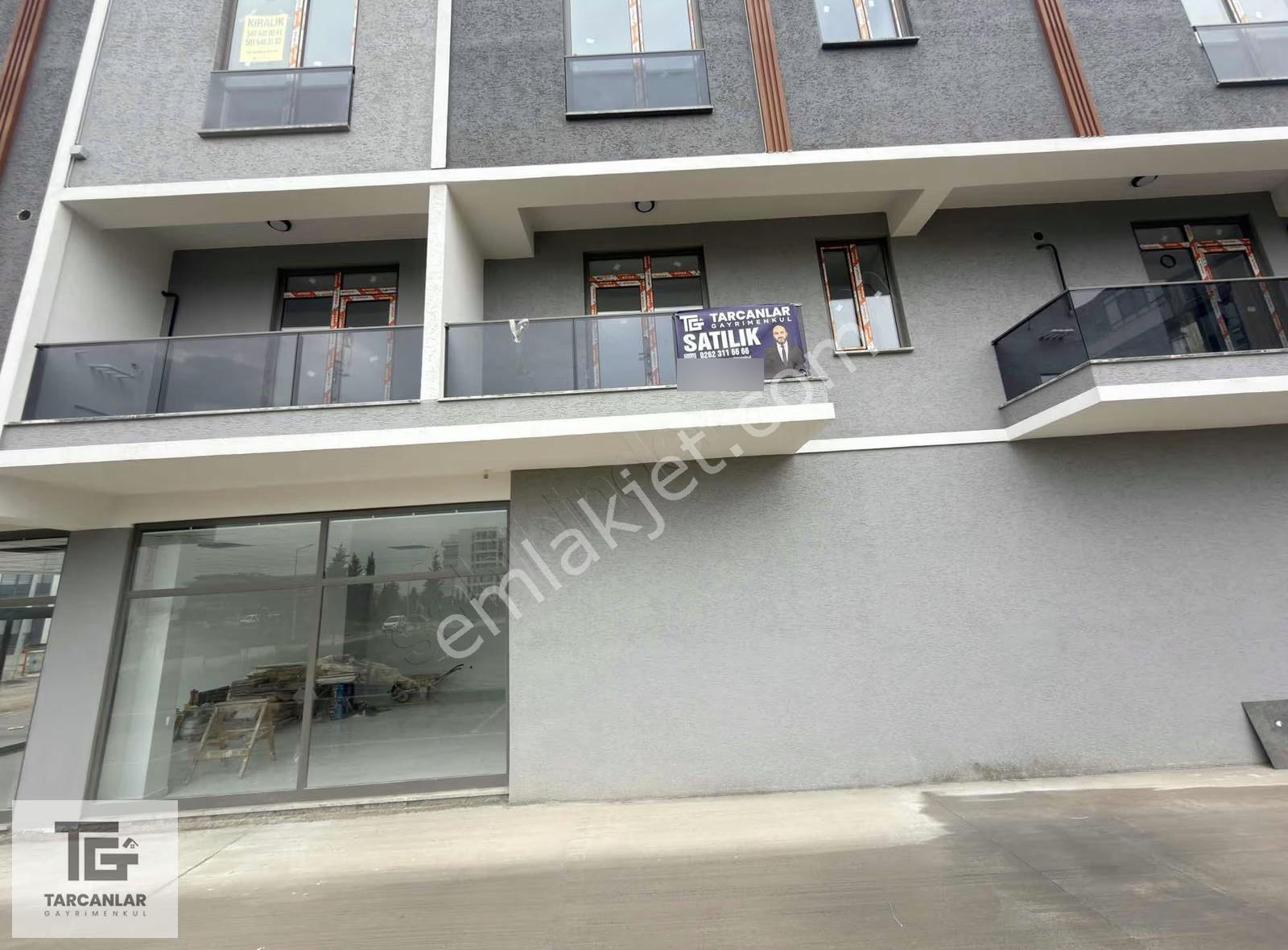 Tarcanlardan,yeşilova Merkezde Rezidans Bölgesinde 135m2 Dükkan - Görsel 17