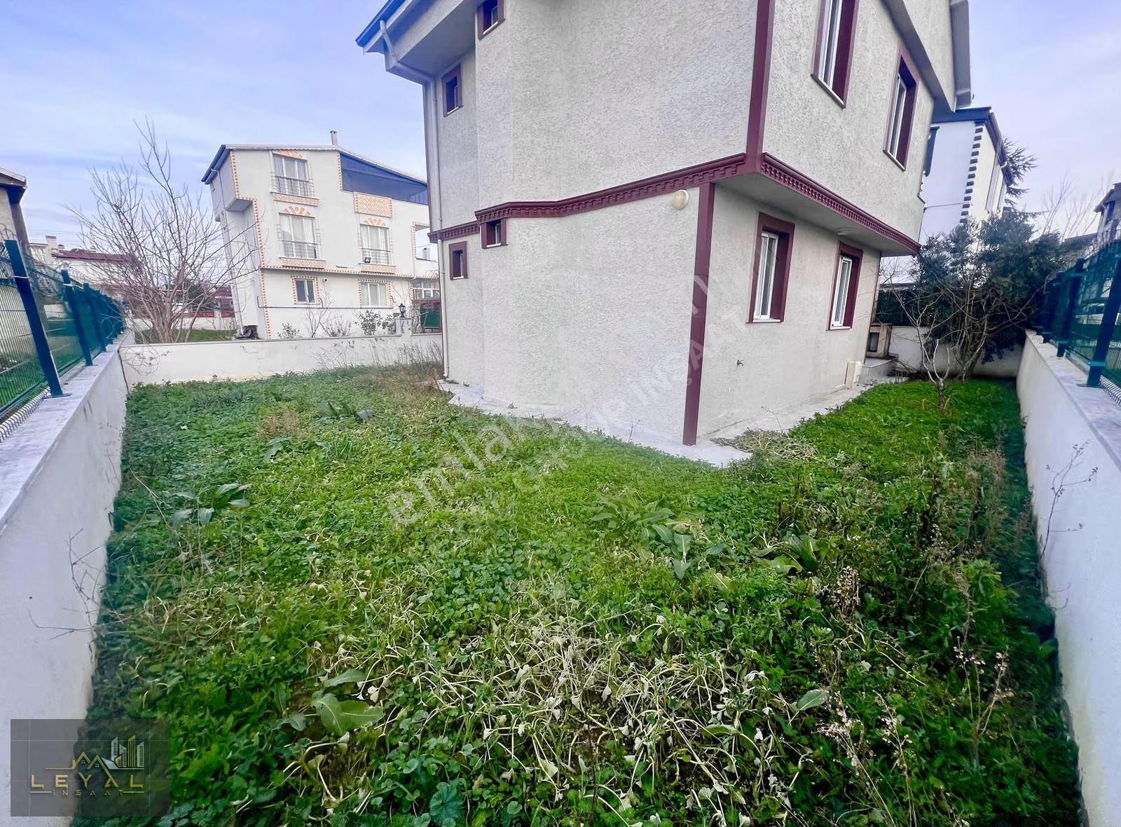 ▃▅▇leyalgrup▇▅▃geniş Bahçe Alanlı Tam Müstakil İskanlı Yazlık - Görsel 3