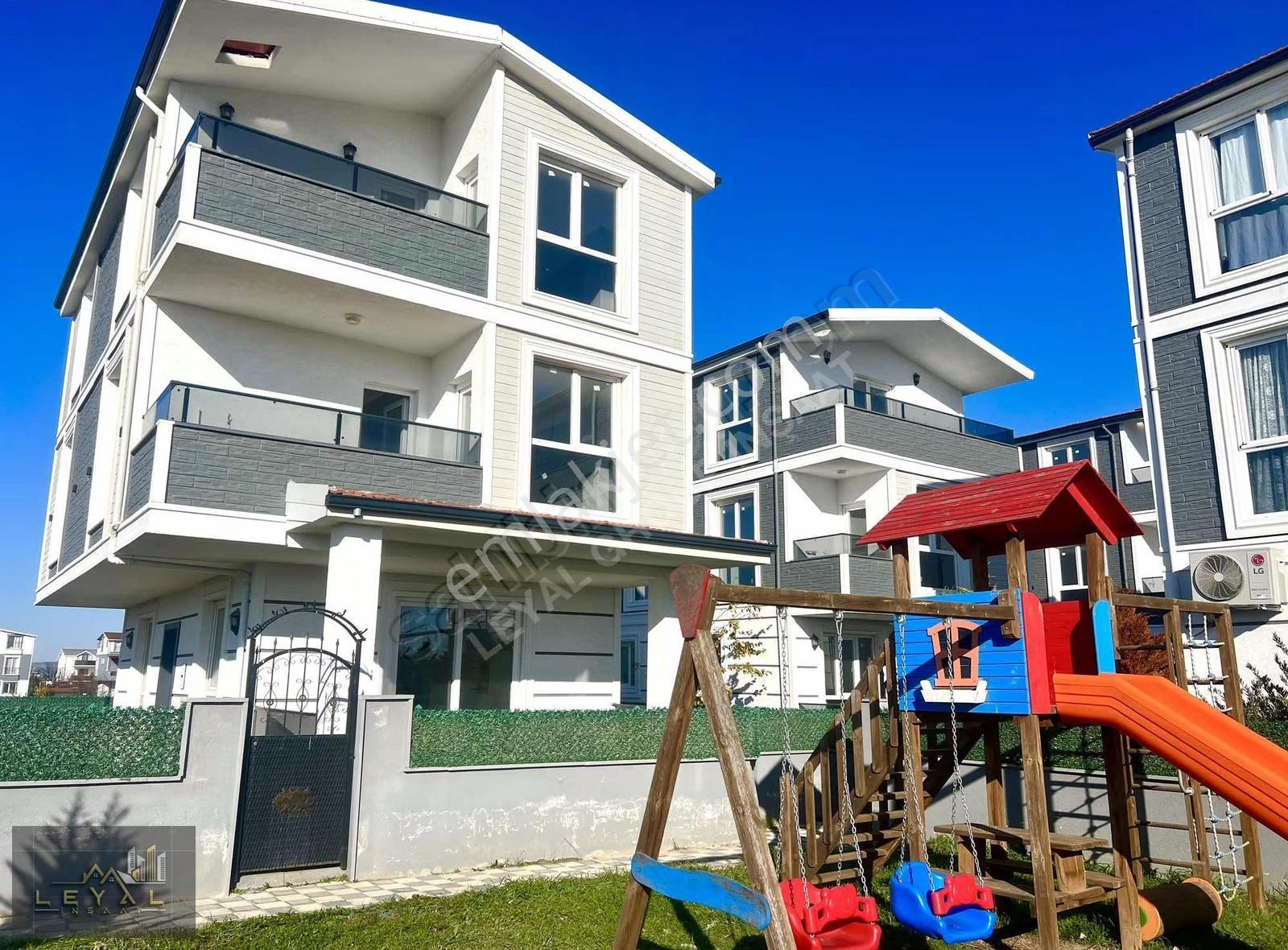 ⫷꧁ Leyalgrup꧂⫸çocuk Park Alanlı Tam Müstakil İskanlı Merkezde - Görsel 5